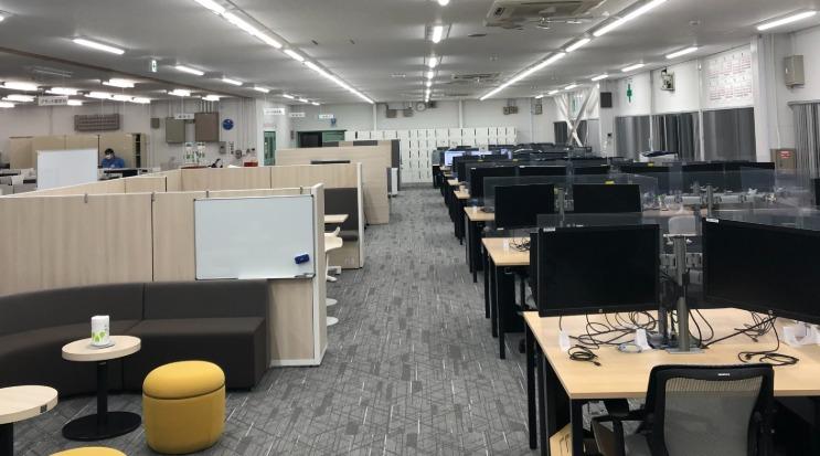 設計フロア