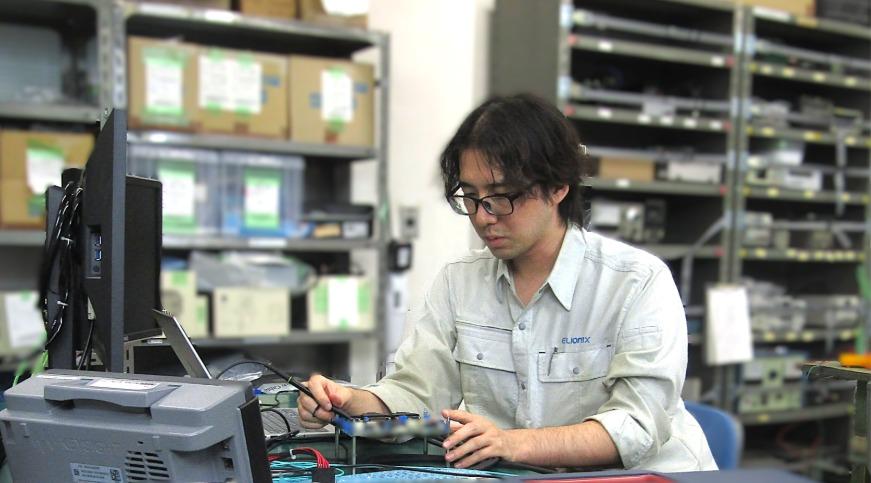 回路設計の様子
