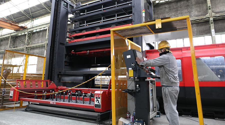 働く風景（工場内…