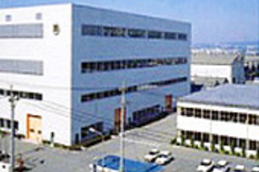 本社外観