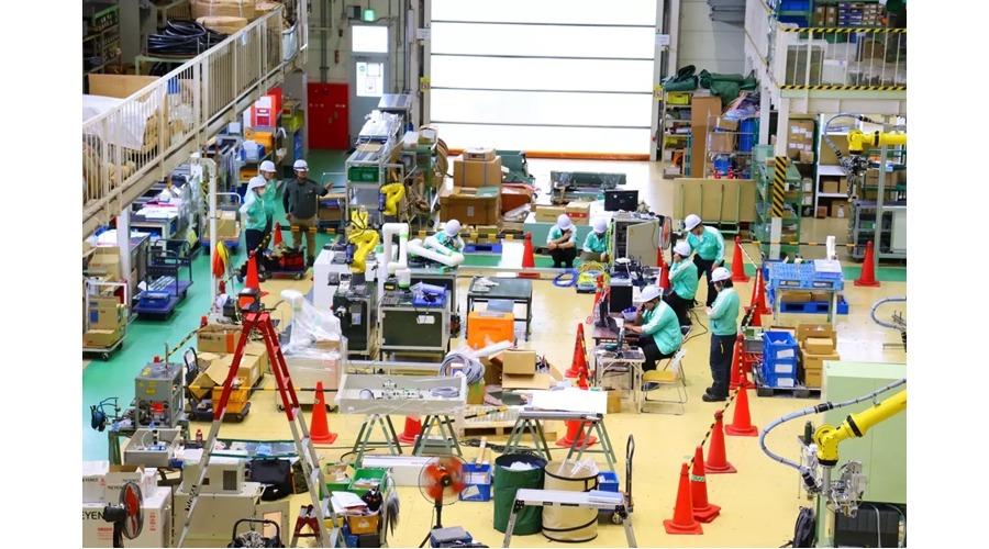 工場内業務風景3