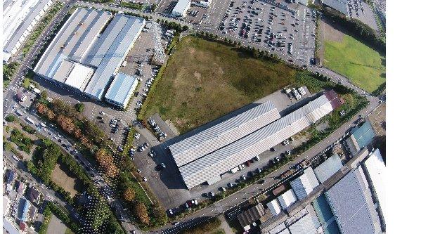 関東工場、工業団地角地