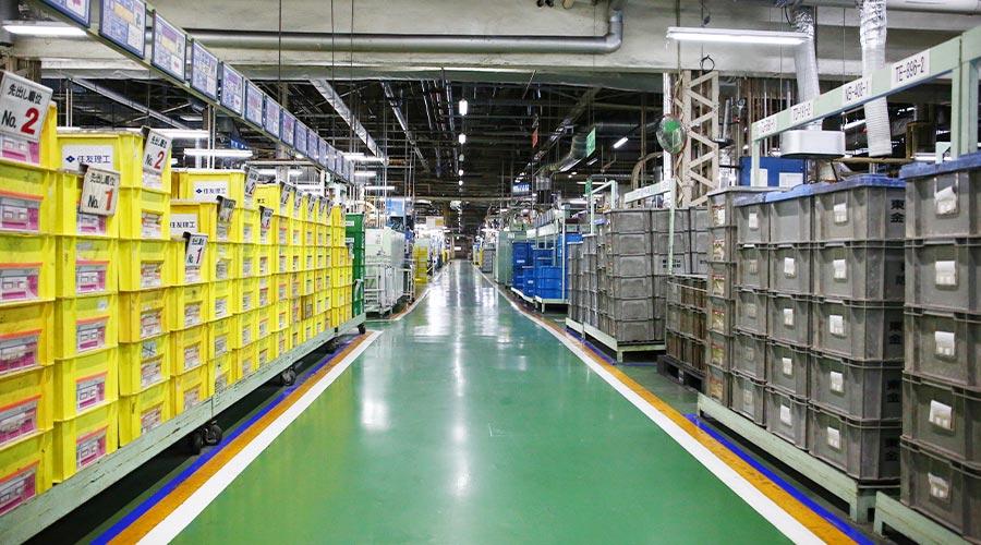 工場構内