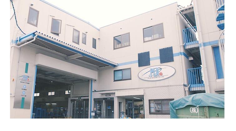 大阪本社外観