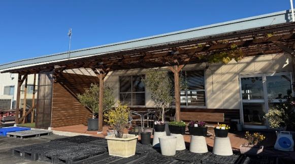 屋上休憩スペース